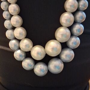 Elegant Silver and Blue Bead Necklace